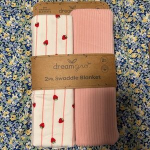 Pink and White Swaddle Blanket Set